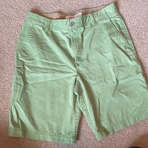 IZOD SALTWATER shorts